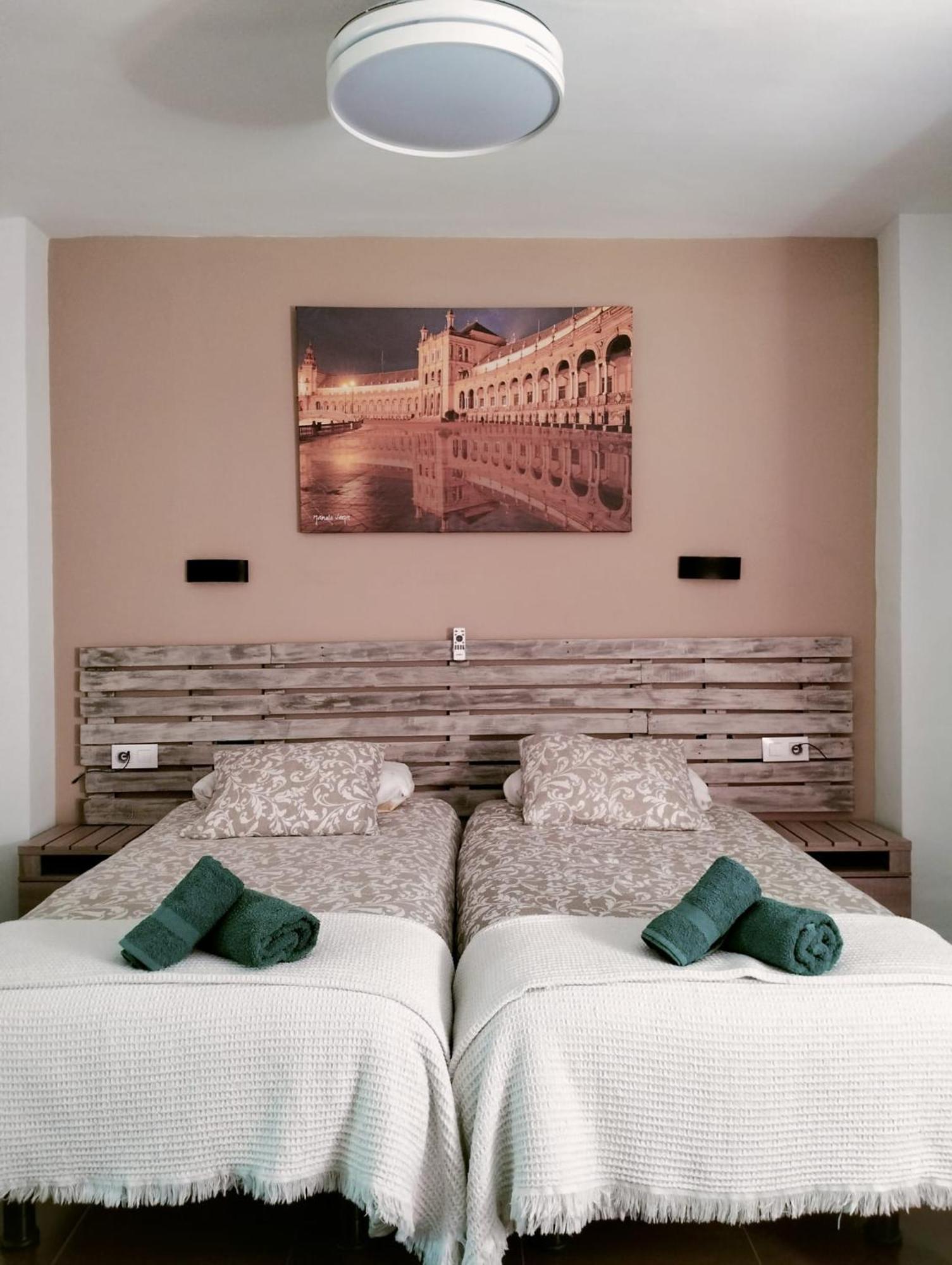 Loft Alameda De Hercules Sevilla Eksteriør billede
